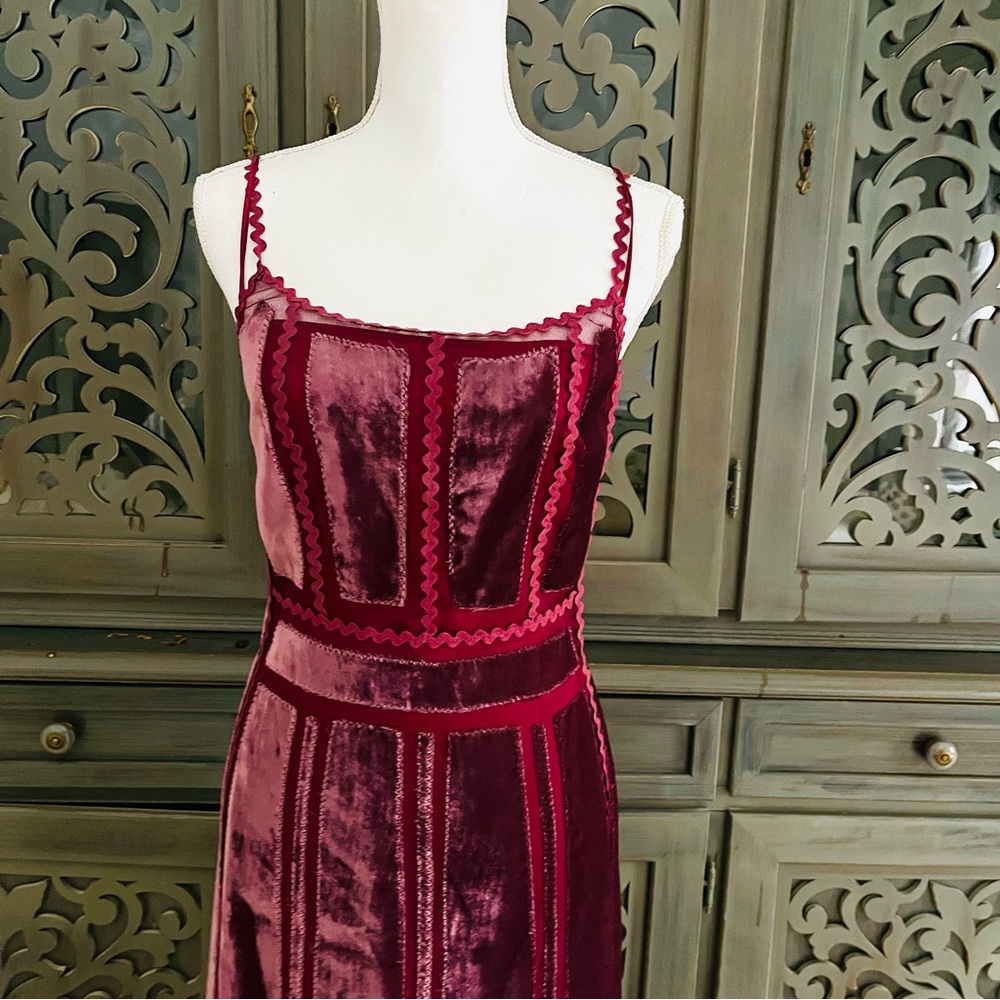 Alberta Ferretti magenta red velvet and tulle dress 6 - Picture 4 of 16